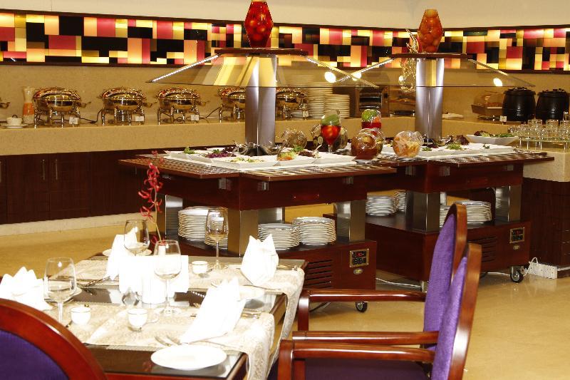 Intour Al Sahafa Hotel Riyadh Bagian luar foto